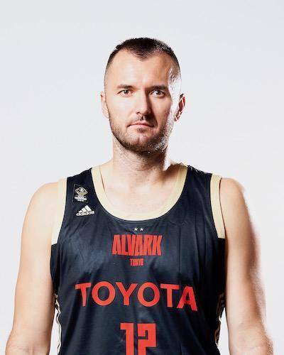 https://img.saibanjie.com/img/basketball/player/56716212b35d27e0f9cfeca24e2cba8f.png