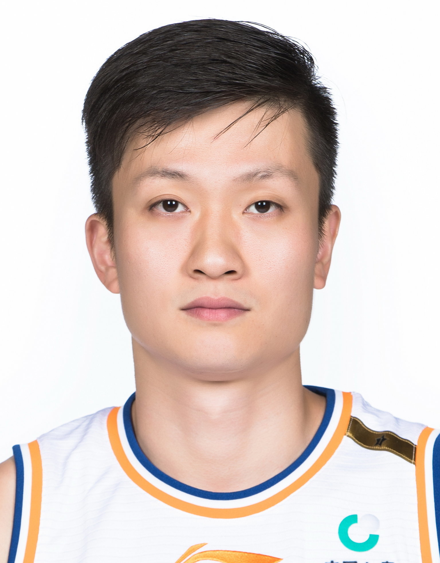 https://img.saibanjie.com/img/basketball/player/77126c97670daec6375ff6b417a24292.jpg