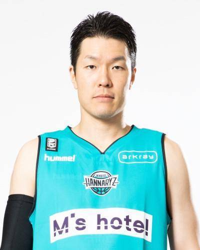 https://img.saibanjie.com/img/basketball/player/787d0e69513e7045bfb98e6260355cdc.png