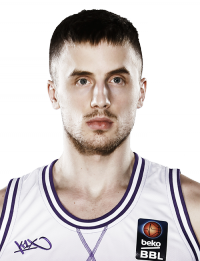 https://img.saibanjie.com/img/basketball/player/d38c9265a4de2041879258300b4078e6.png